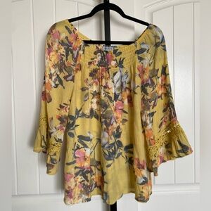 Floral & Ivy Floral Laced Blouse